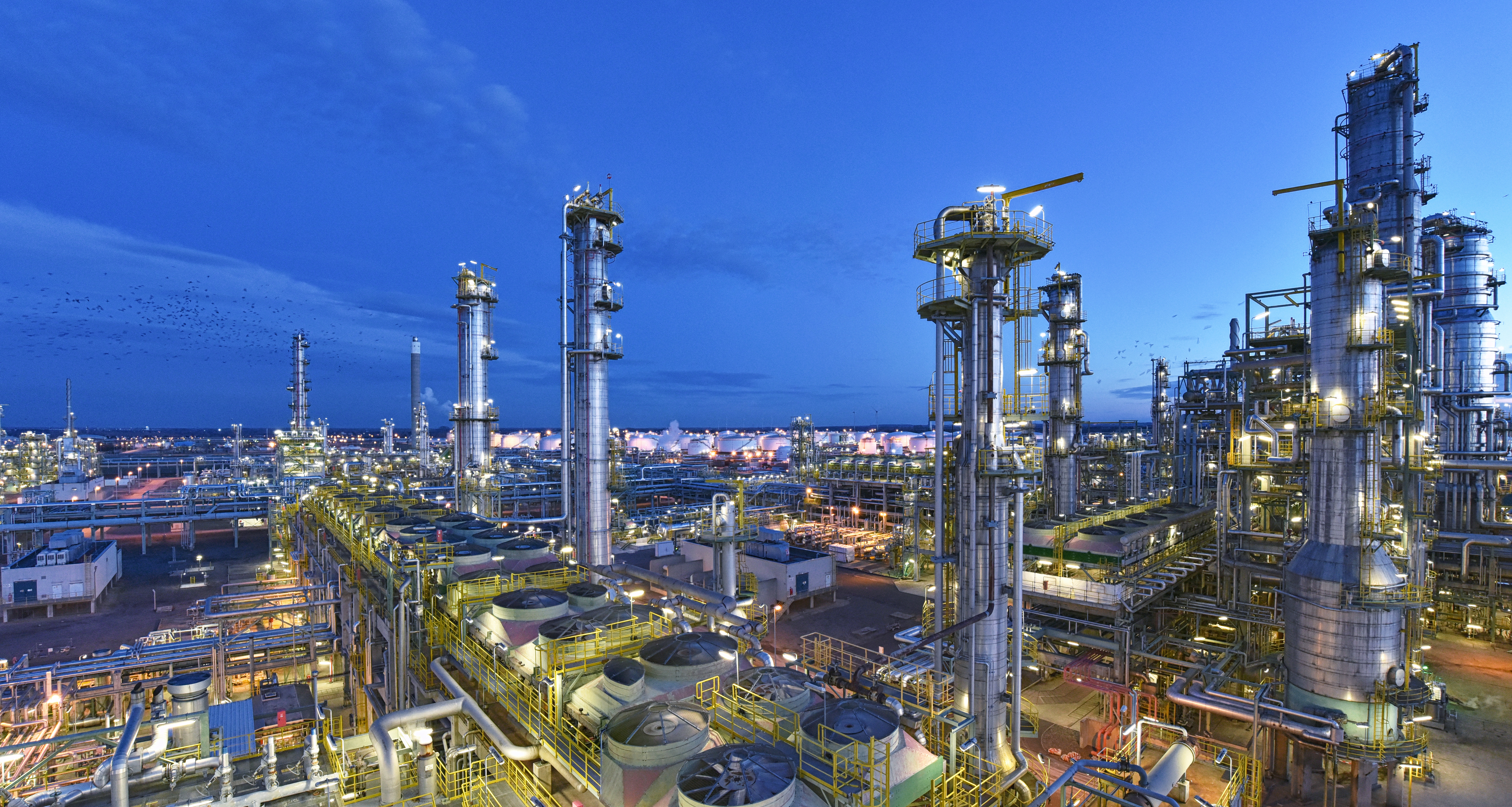 Petrochemicals / Chemicals (PCC)